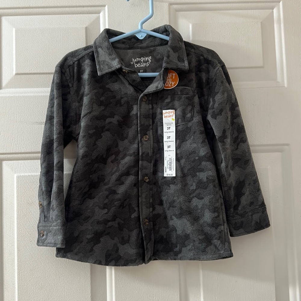 JUMPING BEANS FLEECE BUTTON DOWN SHIRT: GRAY CAMO: NEW WITH TAGS: SIZE 3T